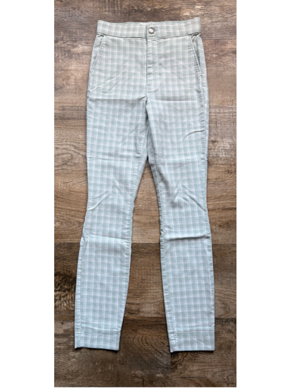 Hollister Ultra High-Rise Plaid Skinny Pants - Sage Green & White / Size XS